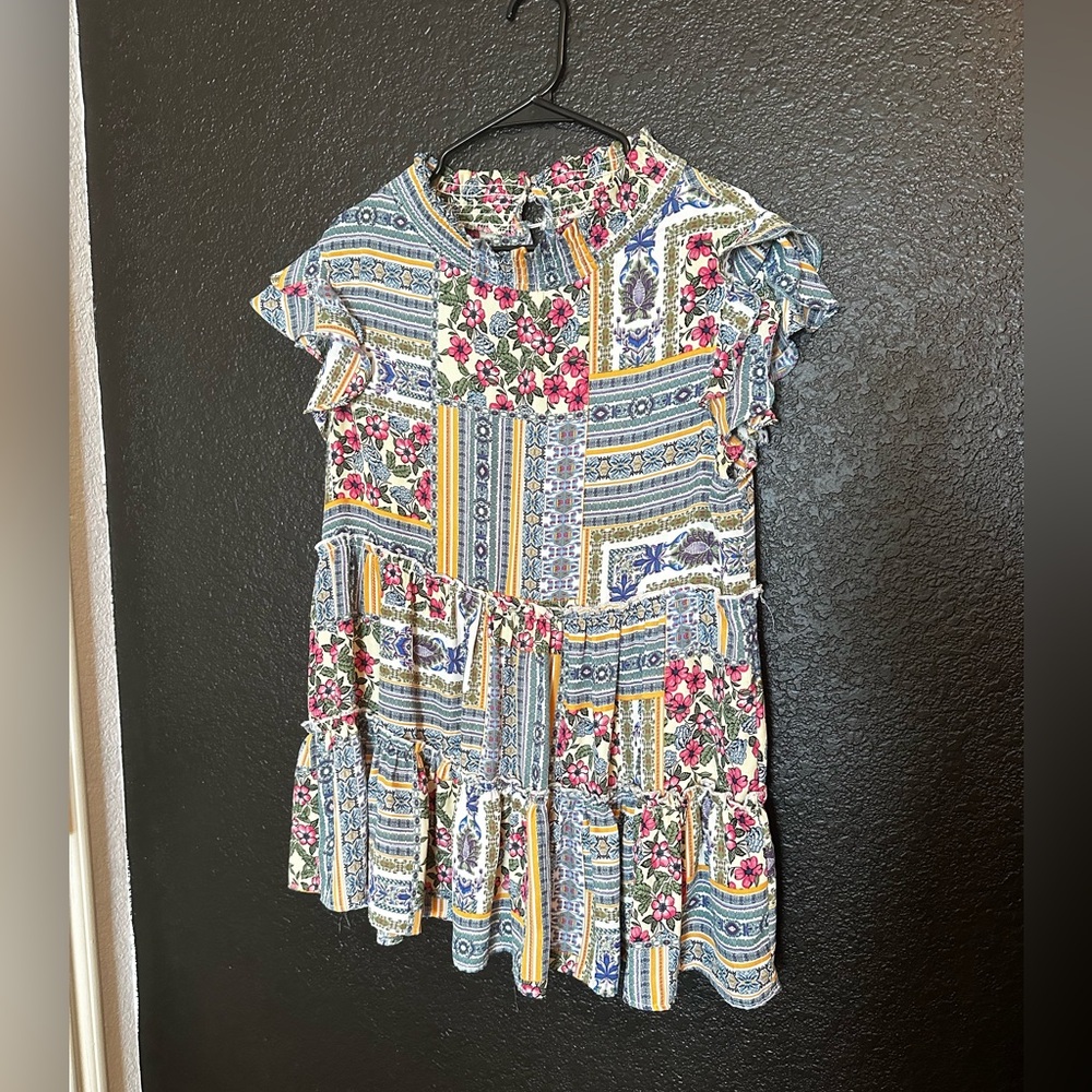 Hayden Los Angeles Floral Paisley Patchwork Short-Sleeve Tunic Top size L